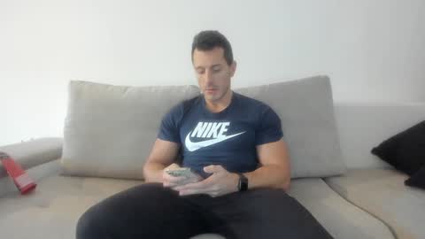 roberto4ever online show from 01-05-25, 01:26