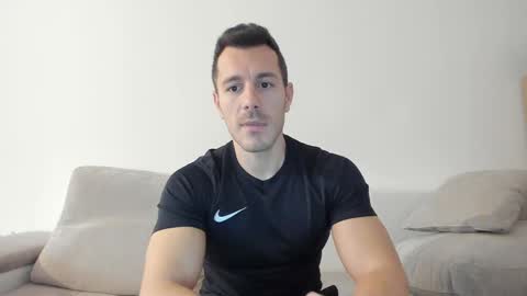 roberto4ever online show from 03-01-25, 07:08