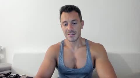 roberto4ever online show from 07-14-26, 04:39