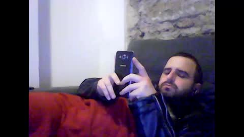 Snapshot of robertoredo chatting on 01-17-25, 01:36 Roberto online show from 01-17-25, 01:36