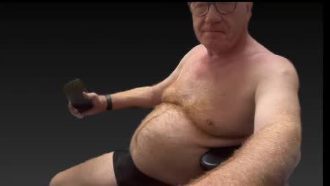 Snapshot of roberttherabbit chatting on 12-15-25, 01:48 RobertTheRabbit online show from 12-15-25, 01:48