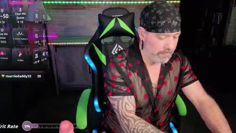 Snapshot of robi_df chatting on 12-16-25, 01:54 robi_df online show from 12-16-25, 01:54