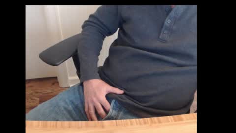 Snapshot of robidan6923 chatting on 02-07-25, 04:03 robidan6923 online show from 02-07-25, 04:03