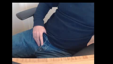 Snapshot of robidan6923 chatting on 02-13-25, 03:14 robidan6923 online show from 02-13-25, 03:14