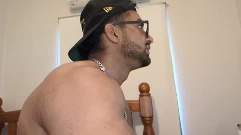 Snapshot of robin1036 chatting on 04-13-26, 02:06 robin1036 online show from 04-13-26, 02:06