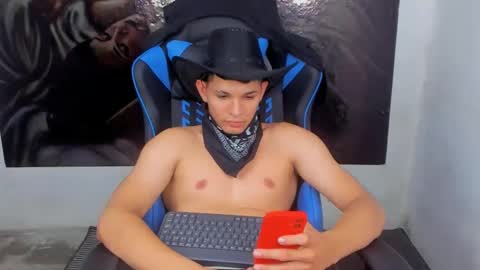 Robin online show from 12-03-24, 04:17