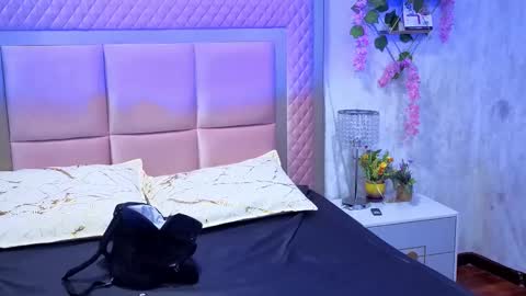 robin D online show from 10-08-25, 12:03