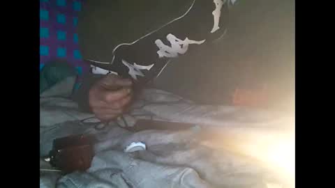 R online show from 03-09-25, 02:32