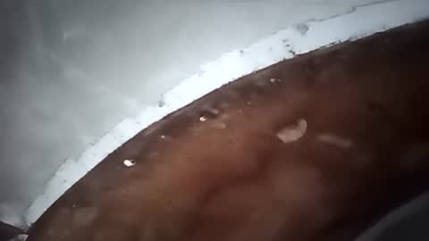 R online show from 10-05-25, 01:04