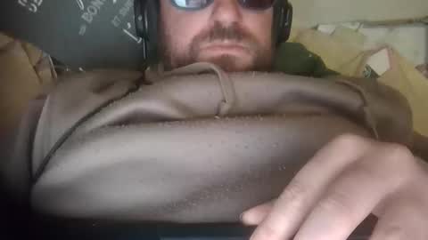 robinouhot online show from 03-23-26, 02:59