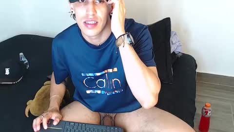 Snapshot of robisson_zack chatting on 09-29-25, 08:19 Robisson Zack online show from 09-29-25, 08:19