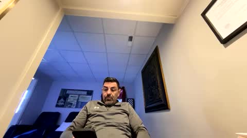 roblatino12 online show from 12-22-24, 08:14