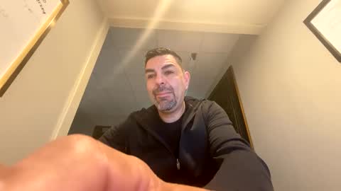 roblatino12 online show from 03-08-25, 12:52