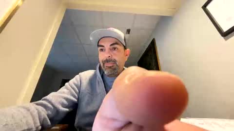 roblatino12 online show from 10-21-25, 06:41