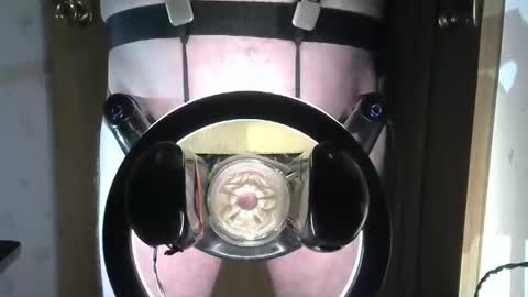 Robodickmilker online show from 02-04-25, 09:52