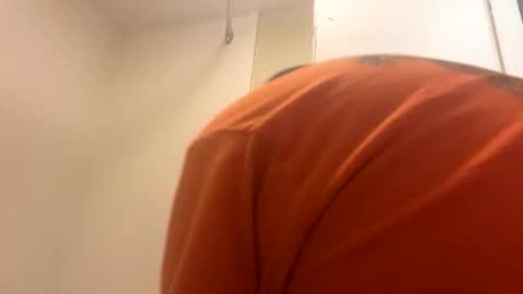 Snapshot of robteet22 chatting on 02-22-26, 08:35 robteet22 online show from 02-22-26, 08:35