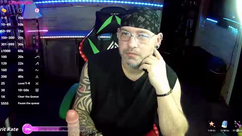 Snapshot of robun1801 chatting on 09-09-25, 01:38 Tequila and Whiskey online show from 09-09-25, 01:38