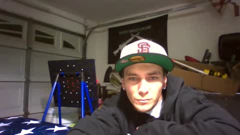 Snapshot of robwit8 chatting on 01-01-25, 08:45 Rob witha 8 online show from 01-01-25, 08:45