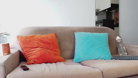 Snapshot of roby_millerr chatting on 11-20-25, 07:02 roby_millerr online show from 11-20-25, 07:02