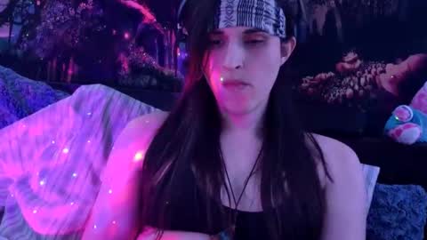 Robyn online show from 11-11-25, 04:23