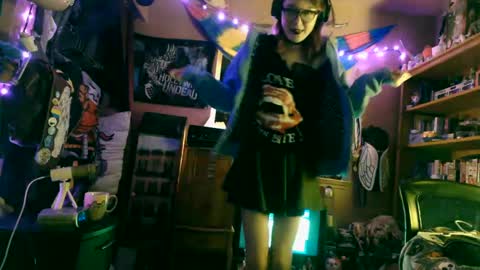 robynethedemon online show from 12-04-24, 02:20