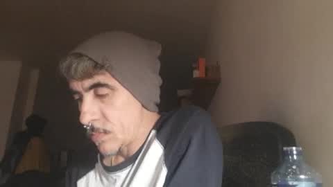 Snapshot of robynhotchilli chatting on 11-29-25, 02:14 robynhotchilli online show from 11-29-25, 02:14