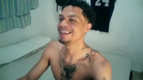 Rocco online show from 10-21-25, 02:29