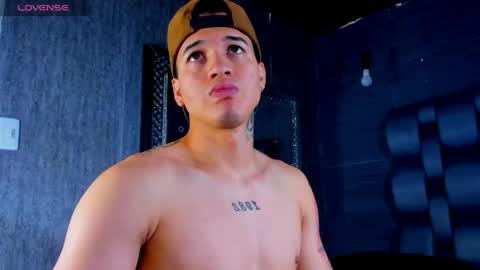 rocco_santos online show from 04-13-26, 06:13