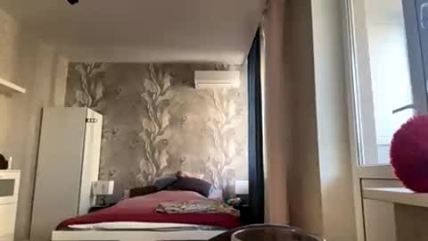 Snapshot of rochellehouis chatting on 02-12-26, 11:27 Anny online show from 02-12-26, 11:27