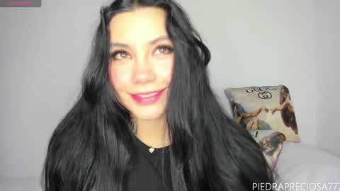 Snapshot of rockandlovexx chatting on 01-26-25, 03:27 Samantha Estephania online show from 01-26-25, 03:27