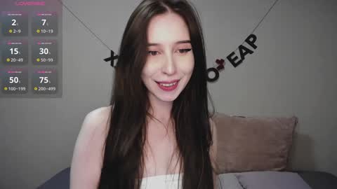 Snapshot of rocketsgirl chatting on 12-27-24, 10:55 rocketsgirl online show from 12-27-24, 10:55