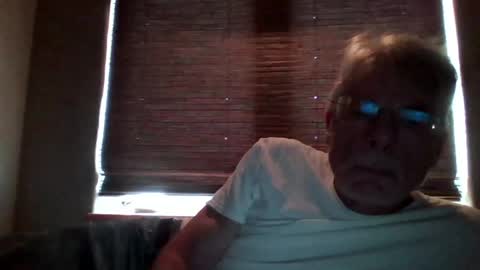 Snapshot of rockhardoldfart chatting on 06-08-26, 04:18 Cum in your mouth online show from 06-08-26, 04:18