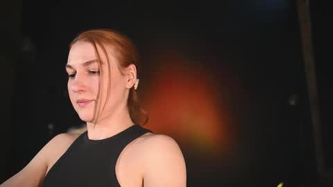 Snapshot of rocknrose chatting on 02-24-25, 11:52 RocknRose online show from 02-24-25, 11:52
