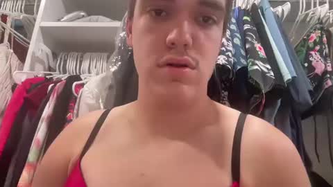 Snapshot of rocksta678914 chatting on 10-16-25, 02:18 rocksta678914 online show from 10-16-25, 02:18