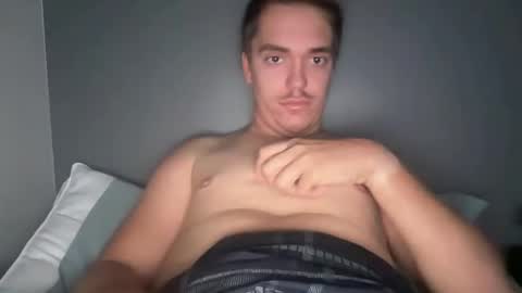 rocksta678914 online show from 11-03-25, 03:02