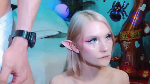 Lina and Den online show from 10-26-25, 11:05