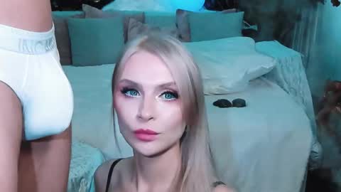 Lina and Den online show from 11-02-25, 11:34