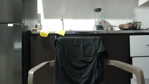 rocky muscle online show from 01-10-26, 05:09