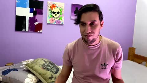 Thiago independent model online show from 02-20-25, 11:54