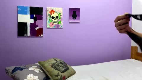 Thiago independent model online show from 02-21-25, 03:01