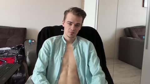 taylor fox online show from 02-22-25, 09:56