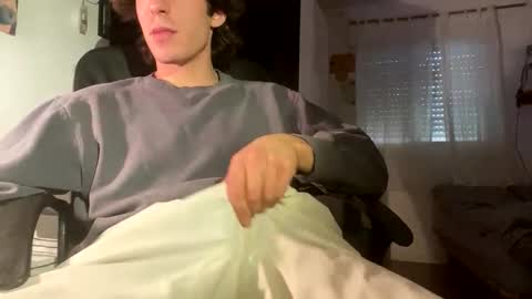 Snapshot of rokyyyyyyyy363545 chatting on 02-13-26, 01:40 rokyyyyyyyy363545 online show from 02-13-26, 01:40