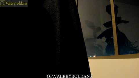 Valery Roldans online show from 12-25-24, 03:18