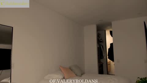 Valery Roldans online show from 01-20-25, 06:53