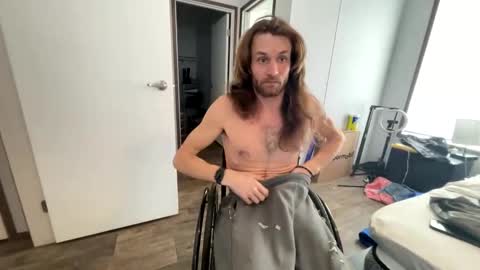 Rollinintheweeds online show from 02-11-25, 09:14