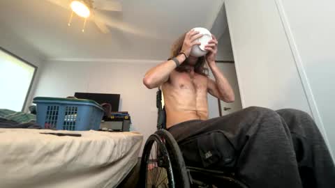 Rollinintheweeds online show from 10-01-25, 04:46