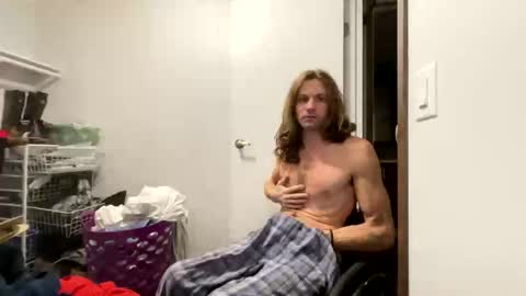 Rollinintheweeds online show from 01-12-26, 03:39