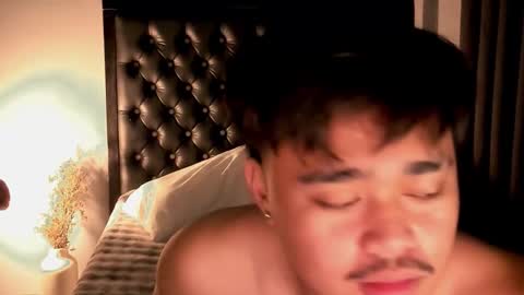 Snapshot of rollsroycexx chatting on 01-07-26, 02:47 ROYCE online show from 01-07-26, 02:47