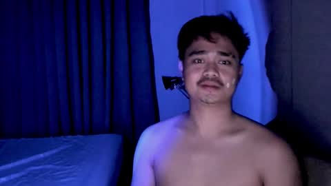 Snapshot of rollsroycexx chatting on 02-22-26, 01:51 ROYCE online show from 02-22-26, 01:51