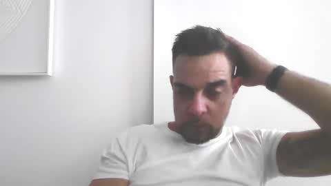 Snapshot of rollthemtits chatting on 03-02-26, 02:57 rollthemtits online show from 03-02-26, 02:57